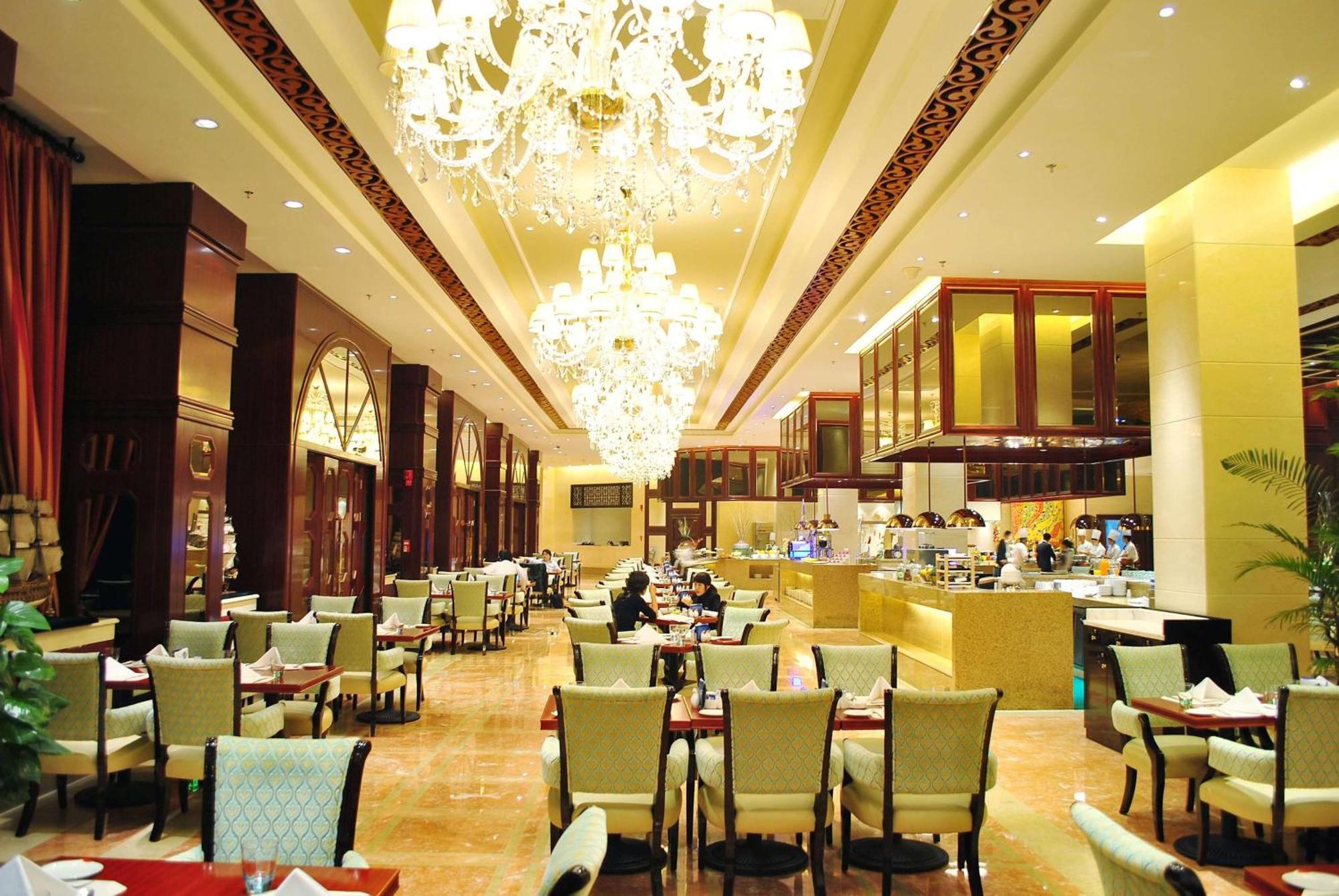 Wyndham Grand Plaza Royale Palace Chengdu Extérieur photo