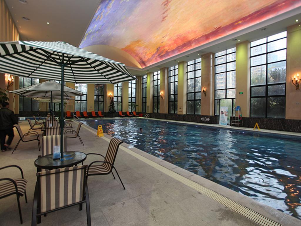 Wyndham Grand Plaza Royale Palace Chengdu Extérieur photo