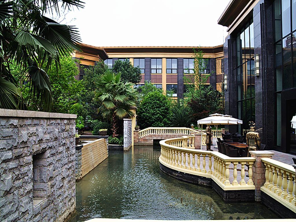 Wyndham Grand Plaza Royale Palace Chengdu Extérieur photo